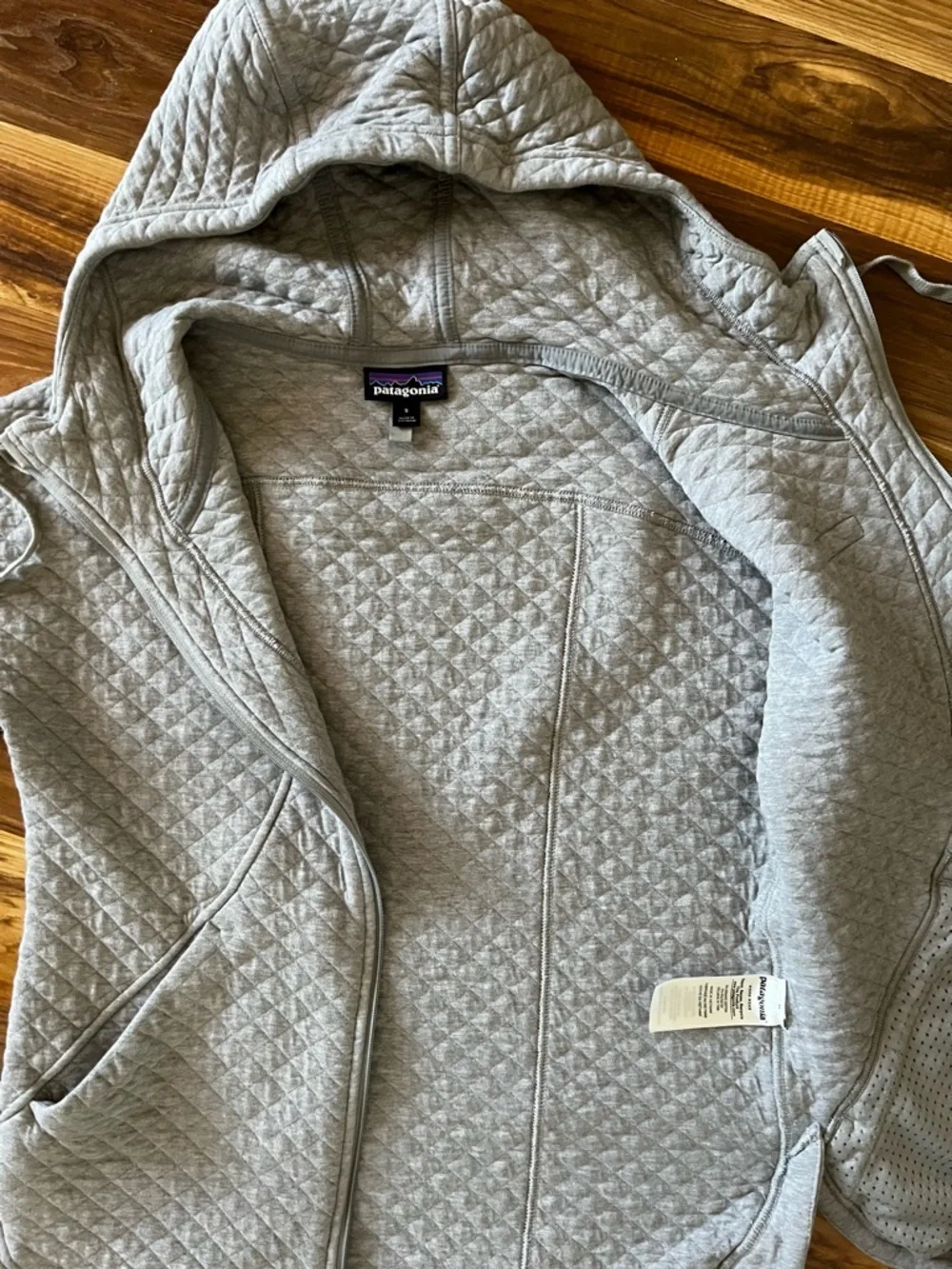 Patagonic Women Organic Cotton Quilt Zip Hoodie EUC - Picture 6 of 6